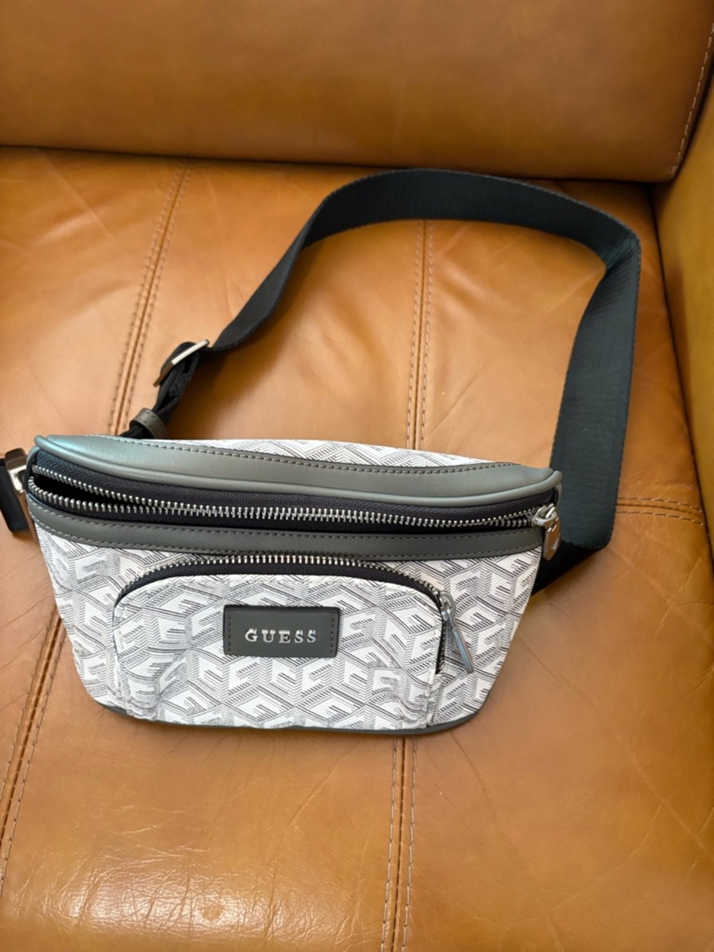 GUESS Black & White Logo Belt Bag